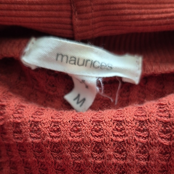 Maurices Rust Hooded Top - Picture 2 of 2